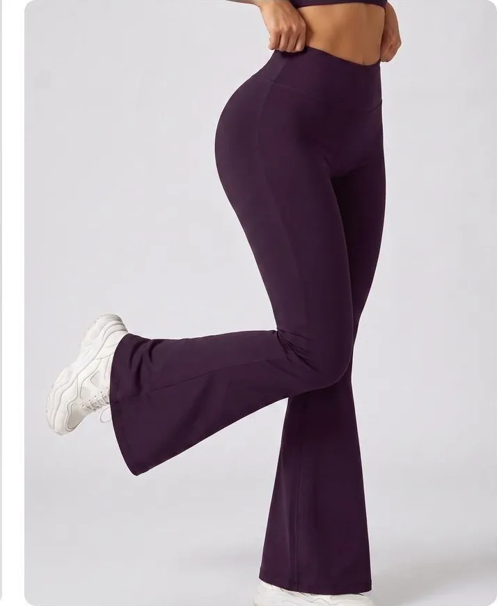 Nylon Pocket Flared Leggings