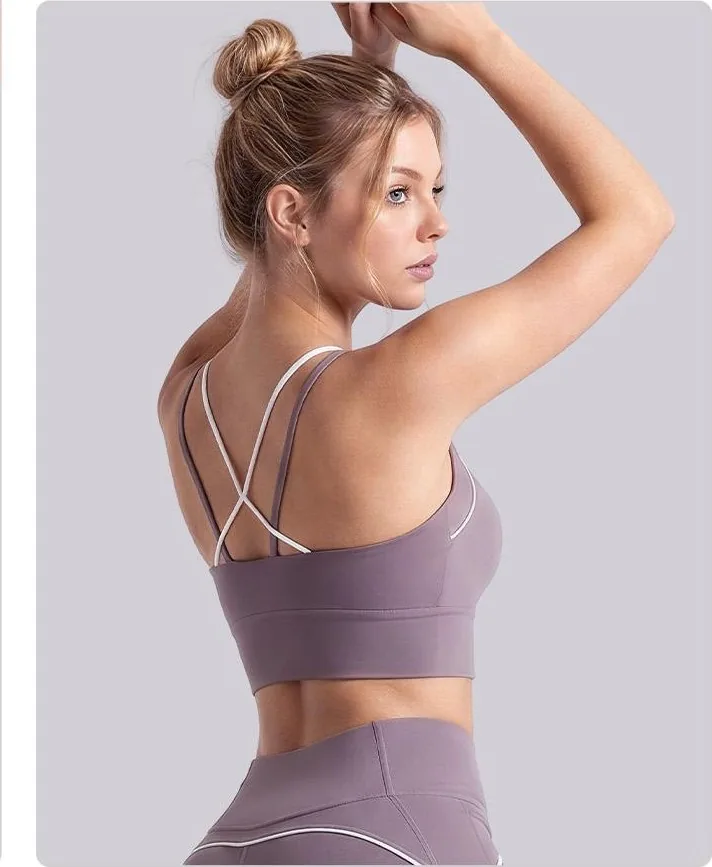 Nylon Line-Detailed Sports Bra
