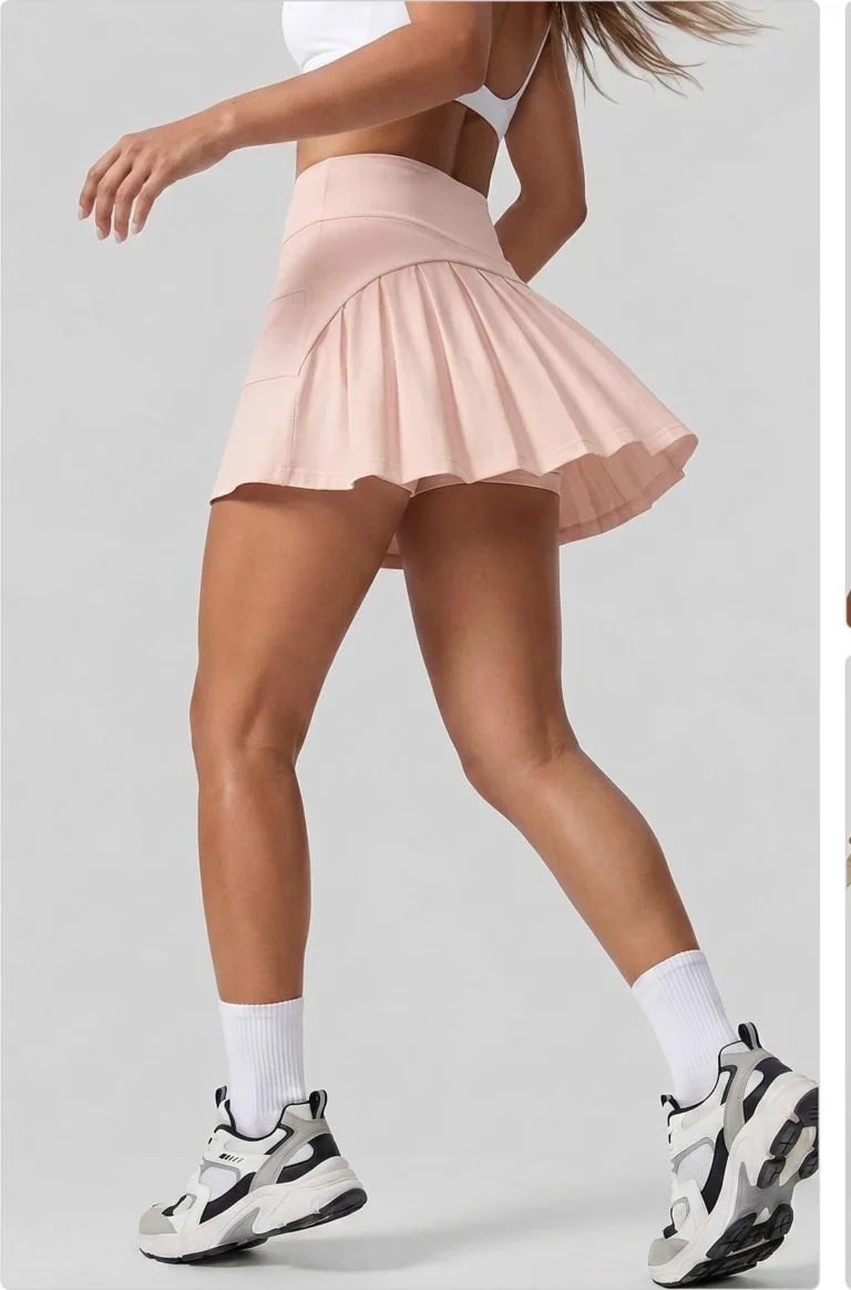 Nylon Sweetheart Pleated Skirt