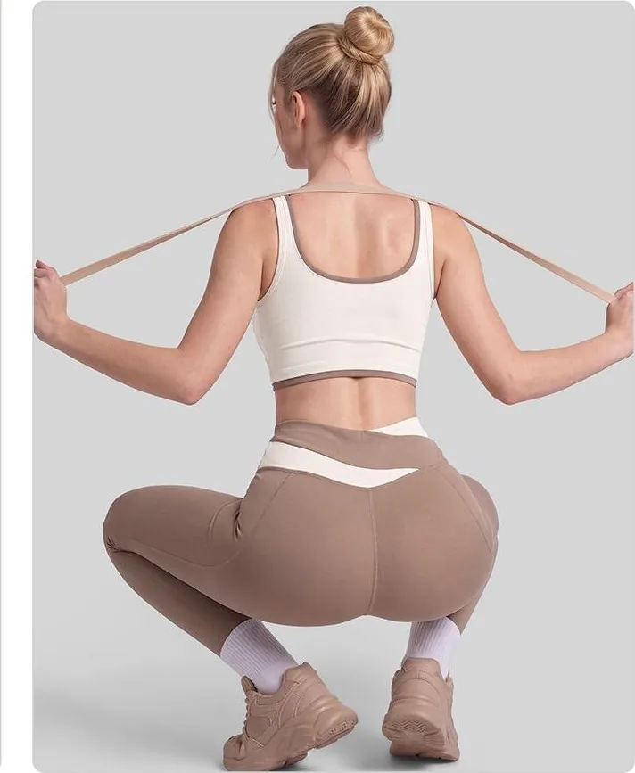 Peach Color-Block Trim Sports Bra