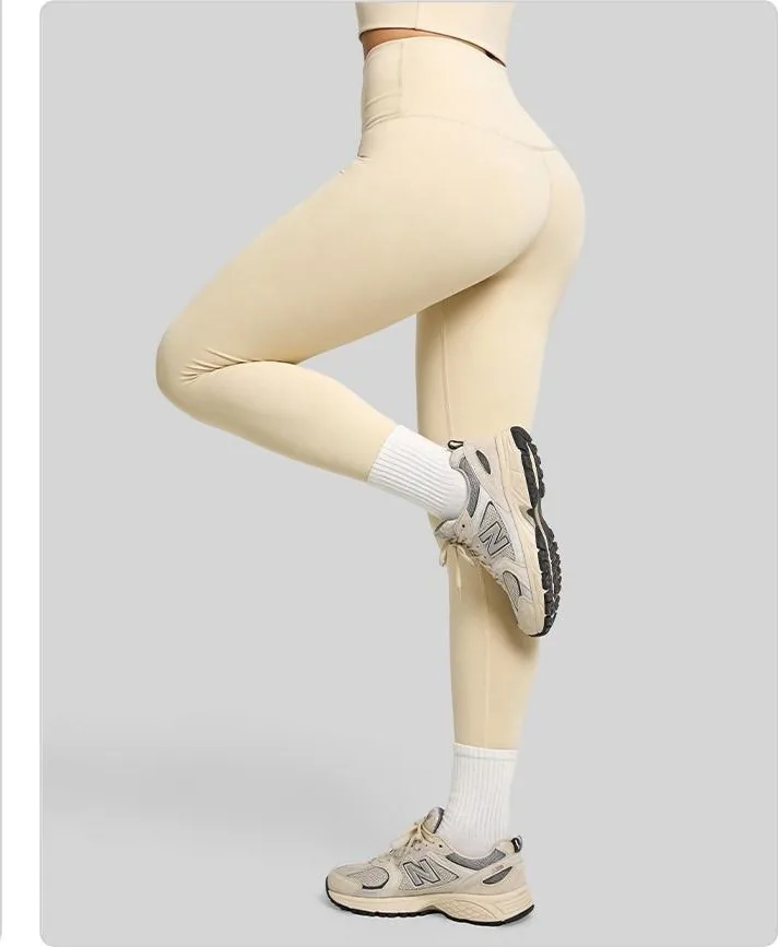 Peach-Lift Yoga Leggings 01