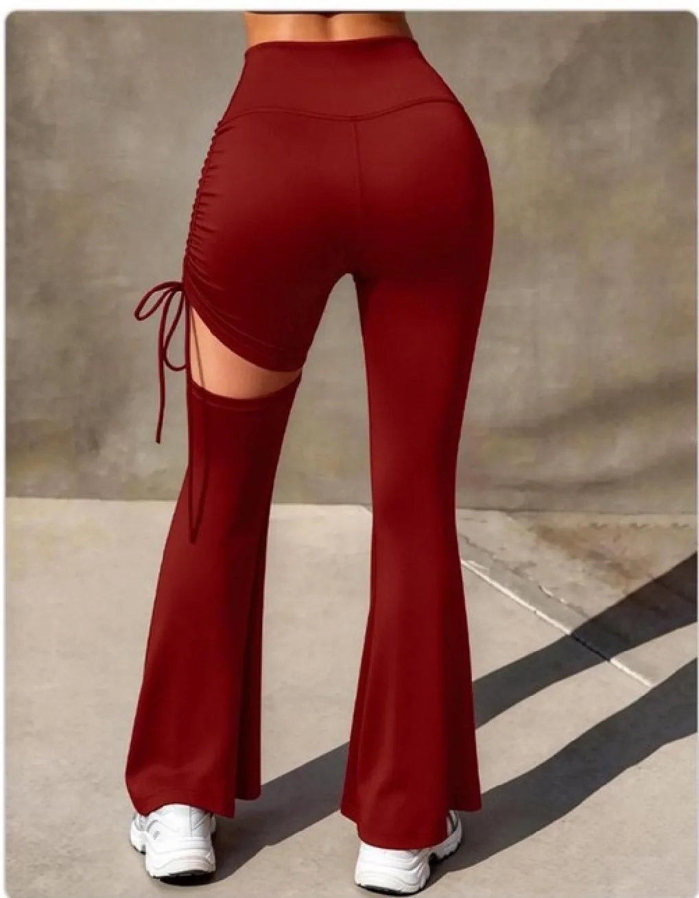 Cutout Flared Leggings
